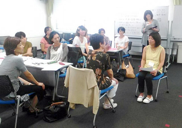 グループワークで仲間と共に考える時間は受講生にとって精神的にも有意義な時間