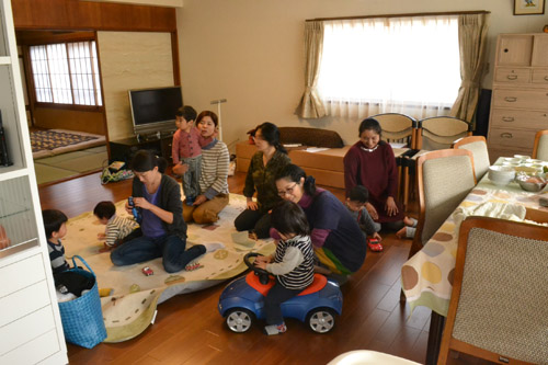 サロン すくすくママの活動報告